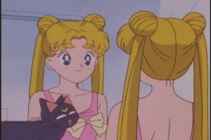 1:17 - Is Usagi a Model? The Focus of the Monster Camera