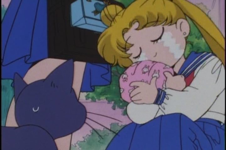 OK, forget what I said earlier, THIS is the happiest I've seen anyone holding lunch,