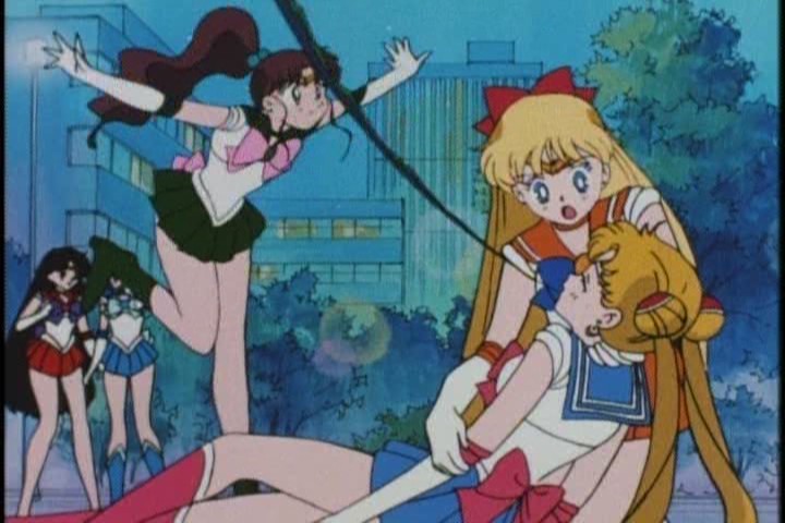 EW. I love Sailor Jupiter's reaction