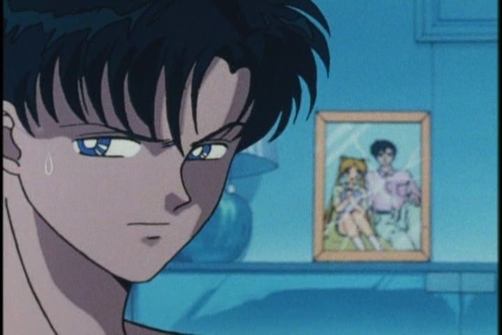 He still keeps the photo by his bed. He's not a great actor is, he?