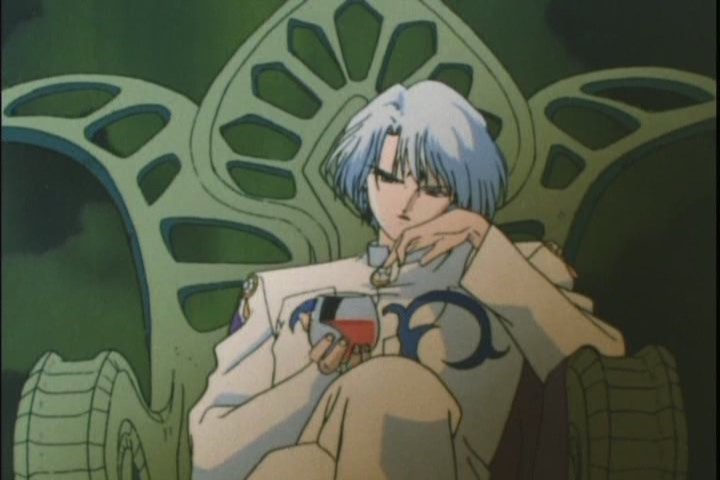 "I have 54 identical outfits because I keep getting this Rosé all over me"