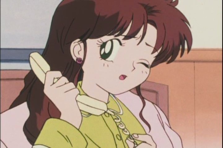 Always nice seeing the Senshi with different hairstyles. The "Im dying of flu" look is really working for her