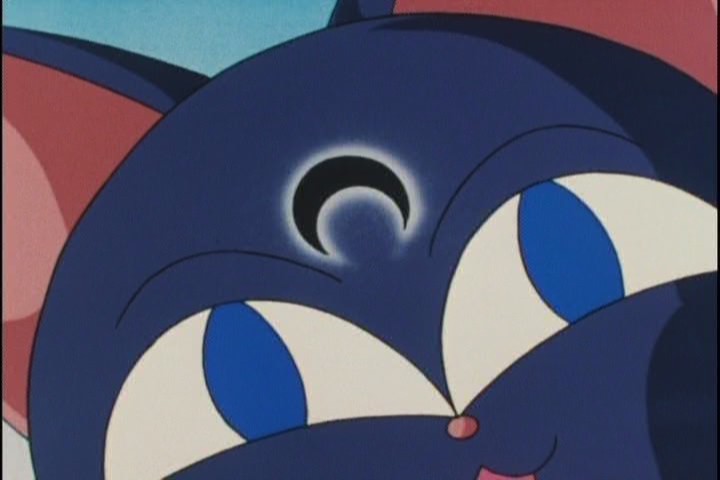 I like how its eyes get slightly evil too. Just in case we hadn't realised the situation