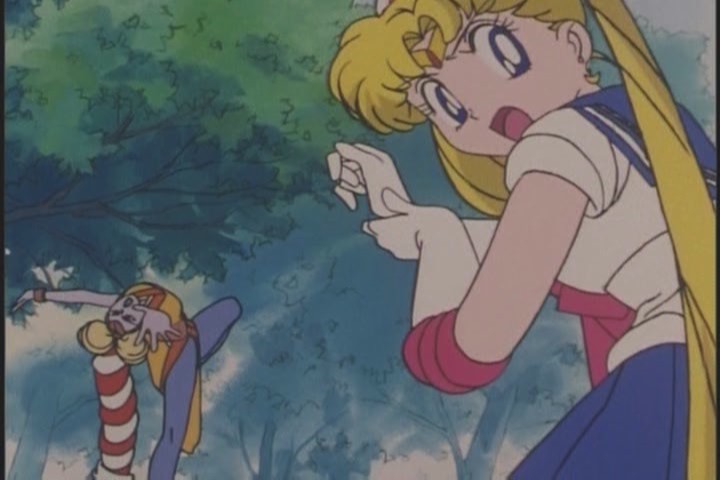 AND she knows how to strike a pose too. I want to see a show of just Mukuji kicking ass