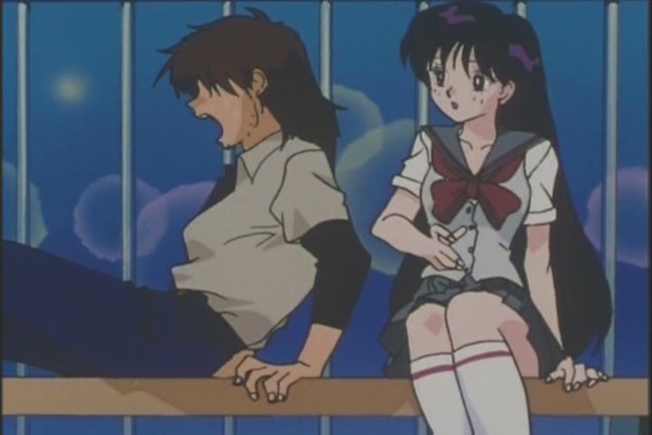 "DON'T LOOK AT MY PANTS. DON'T LOOK AT MY PANTS."