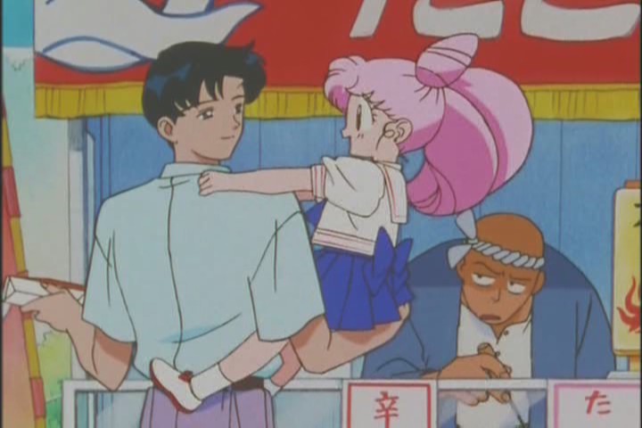 Mamoru carrying Chibi-Usa