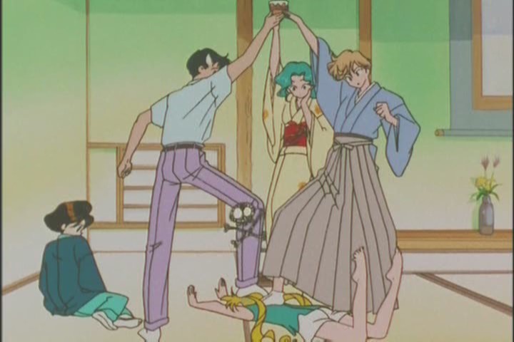 What is WITH you Mamoru? You need to examine why you always end up standing on your girlfriends