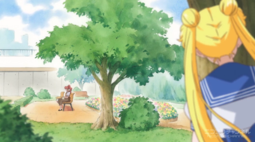 Sailor Moon Crystal - Usagi stalking Makoto