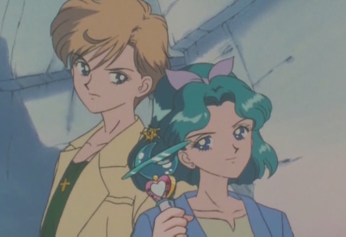 I love this shot, even with the dodgy art work they occasionally get a few good ones