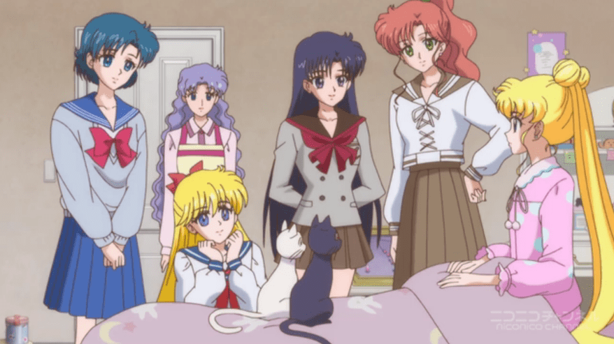 I like how they explained away Usagi having been missing for several days by brainwashing her mum with Luna-P