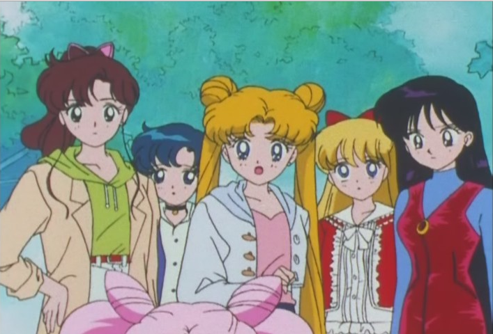 Senshi talking to Chibi-Usa