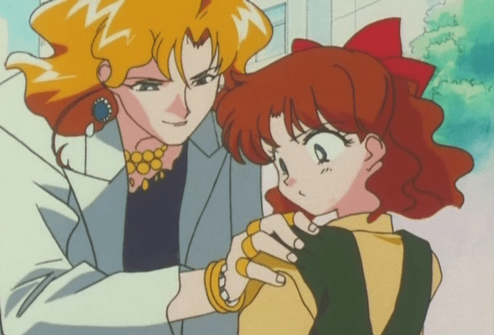 Tigers-Eye touches Naru